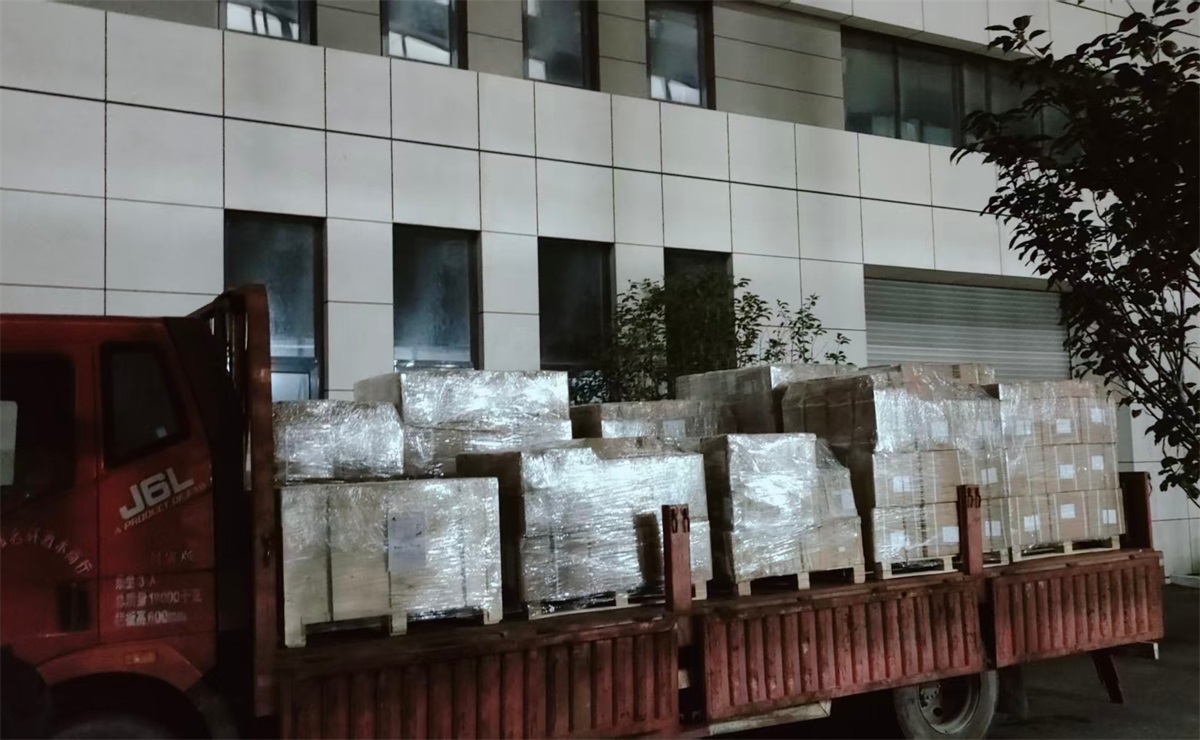 Andy Marinek Itsasoko Hardwarearen Ekoizpena amaitu zuen eta Portura entregatu zuen